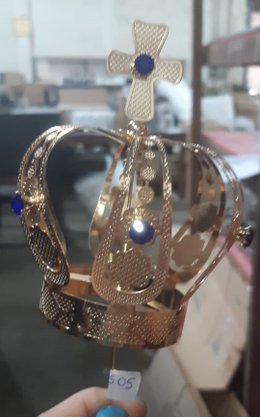 Coroa Simples Dourada 9,5 cm - Para Imagem de 60 cm -