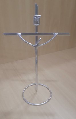 Crucifixo Metal na Base Estilizado 19 x 13 cm - Barra Quadrada -