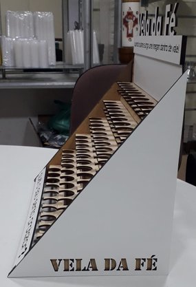 Expositor em MDF para 60 unidades de Velas da Fé -