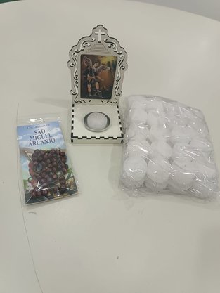 Kit de Quaresma de São Miguel - Oratório,40 velas e terço