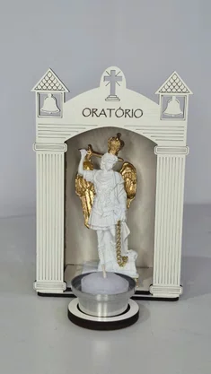 Oratório com Imagem De São Miguel Arcanjo de Resina 13,5 cm