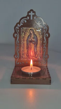 Oratório N. S. de Guadalupe Resinado em MDF com Porta Vela