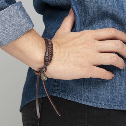 Pulseira em  Couro - Trançada São Bento -