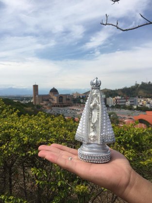 Santa com Pérolas - 15 cm - N. S. Aparecida - Imagem Branca -