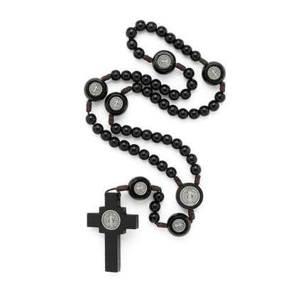 Terço no Cordão - Medalha de São Bento nos entremeios -