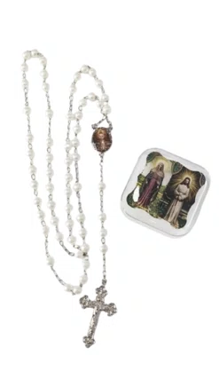 TERÇO PÉROLA NA CAIXINHA NOSSA SENHORA DAS LÁGRIMAS 6MM -