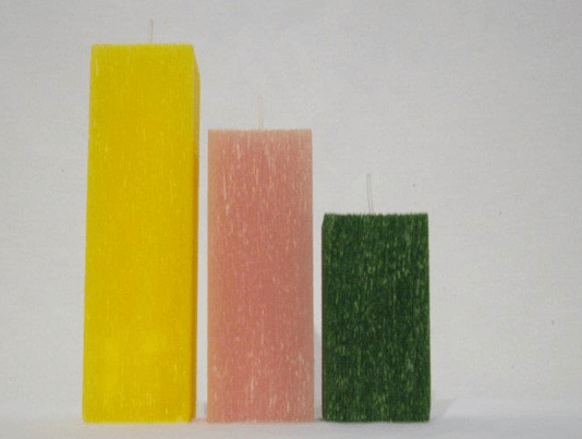 Vela Decorativa Torre Quadrada Texturizada - 5 x 5 x 10 cm -