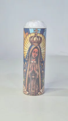 Vela Média Votiva - 5 x 15 cm - N. S. Aparecida (modelo 2)