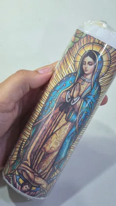 Vela Média Votiva - 5 x 15 cm - N. S. de Guadalupe