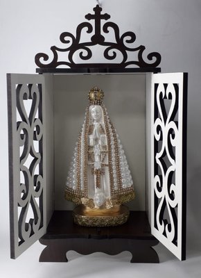 Capela  Pequena com Porta -