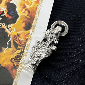 Imagens de Bolso com Oração 2,5 cm - Nossa Senhora Desatadora dos Nós