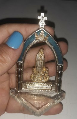 Pedestal Acrílico Arco Colorido " N. S. de Fátima "