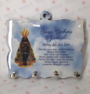 Porta Chaves 4 Pinos Resinado - N. S. Aparecida e Oração Benção do Lar -