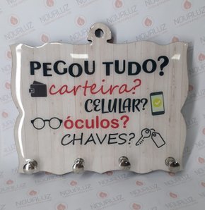 Porta Chaves 4 Pinos Resinado - Pegou Tudo -