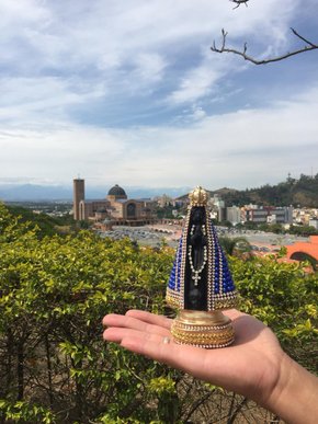 Santa com Pérolas - 15 cm - N. S. Aparecida - Imagem Preta -